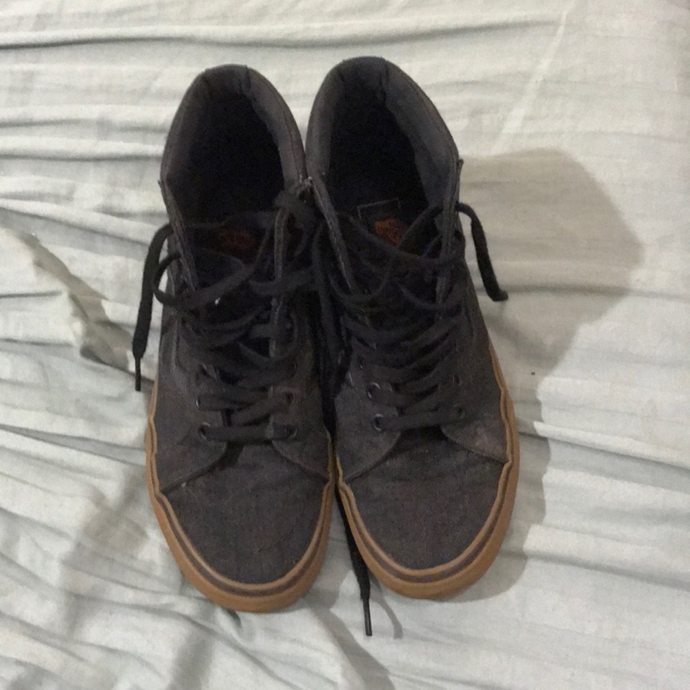 size 8 vans